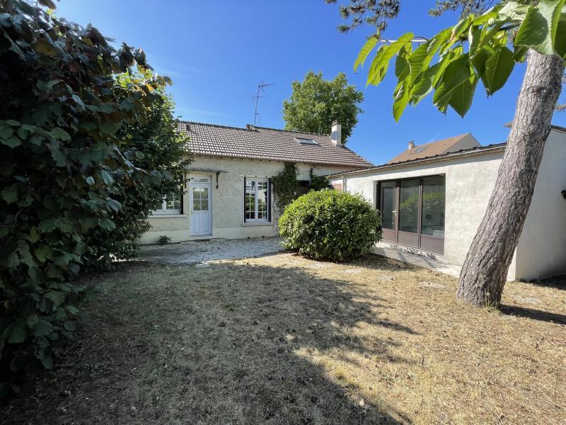 Maison - 180 m² - 8 pièces