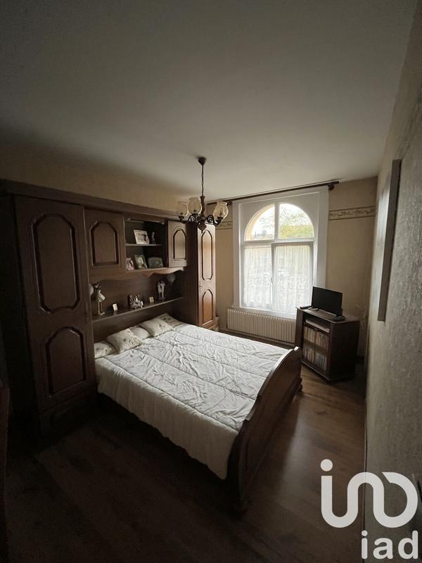 Maison - 135 m² - 9 pièces