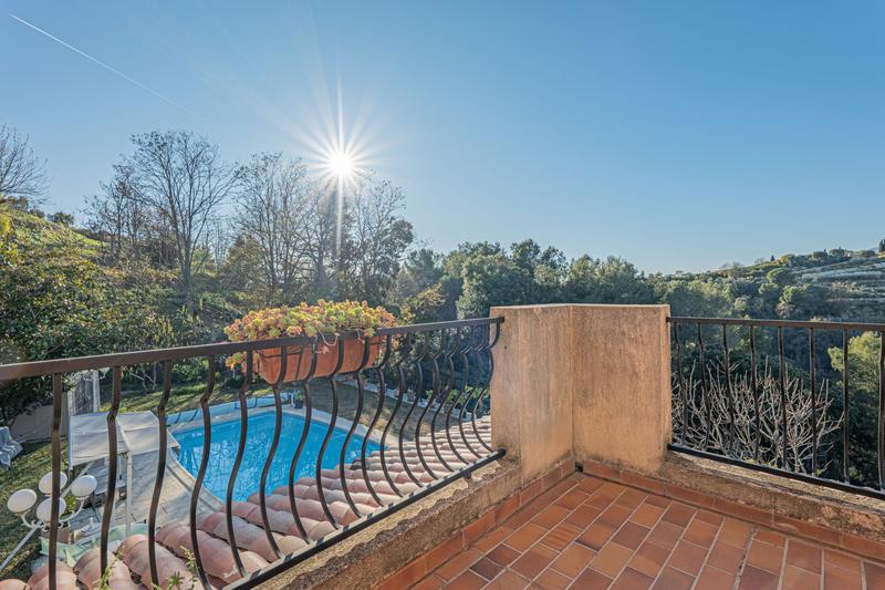 Maison - 141 m² - 5 pièces