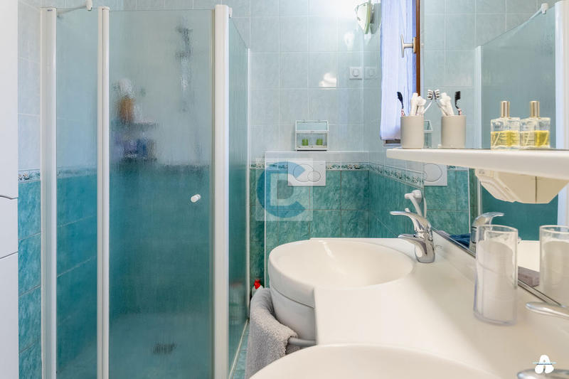 Maison - 144 m² - 8 pièces