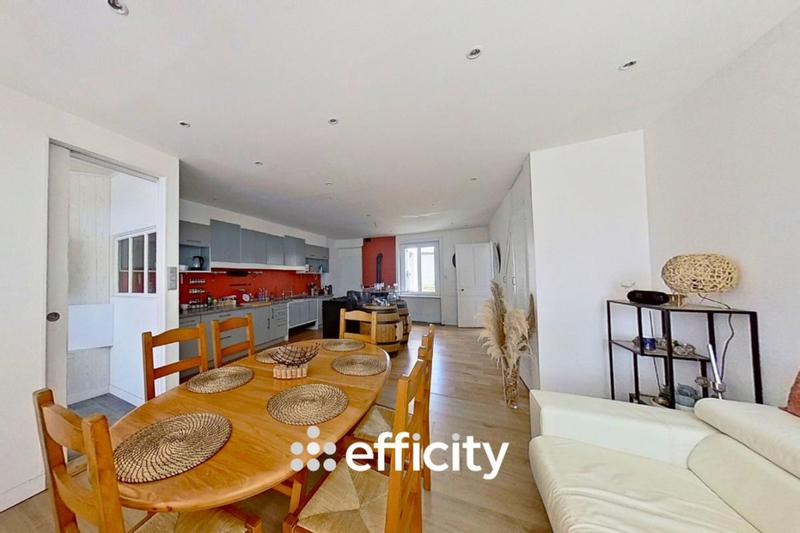 Maison - 151 m² - 5 pièces