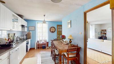 Maison de bourg - 76 m² - 4 pièces