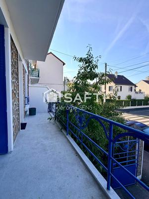 Maison - 168 m² - 8 pièces