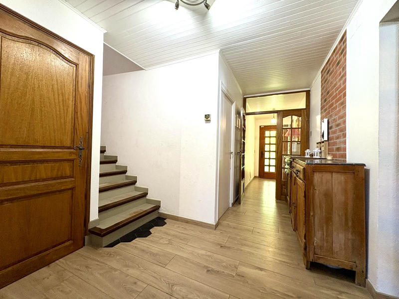 Villa - 180 m² - 7 pièces