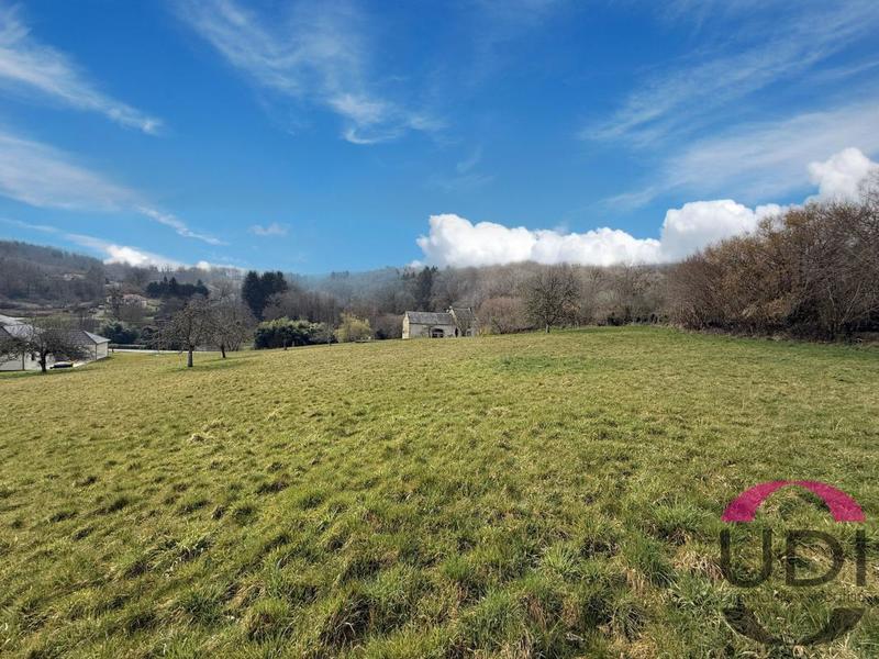 Terrain constructible - 10 080 m²