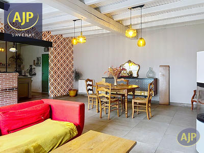 Maison - 133 m² - 7 pièces