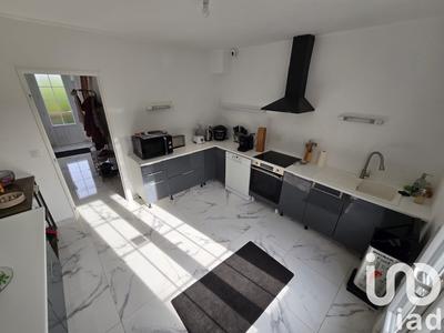 Maison - 122 m² - 7 pièces