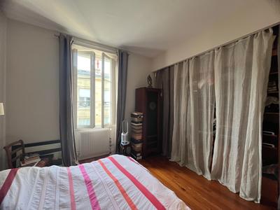 Appartement - 141 m² - 5 pièces