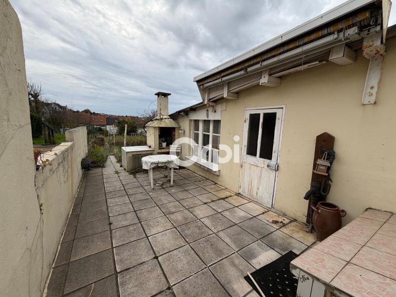 Maison - 95 m² - 4 pièces