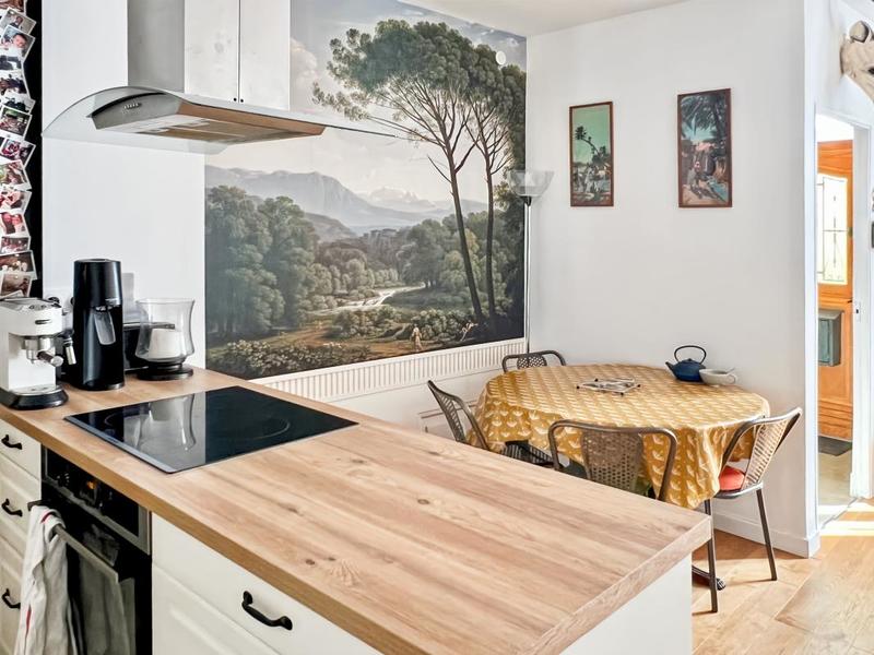 Appartement - 85 m² - 4 pièces