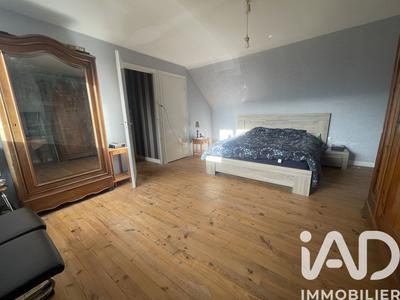 Maison - 145 m² - 7 pièces