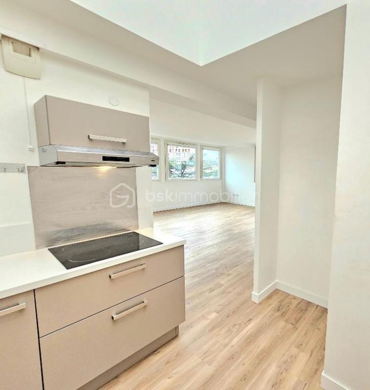 Appartement - 57 m² - 2 pièces