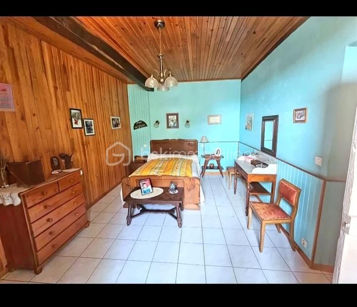 Corps de ferme - 130 m² - 7 pièces