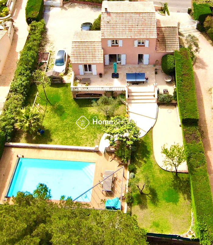 Villa - 150 m² - 5 pièces