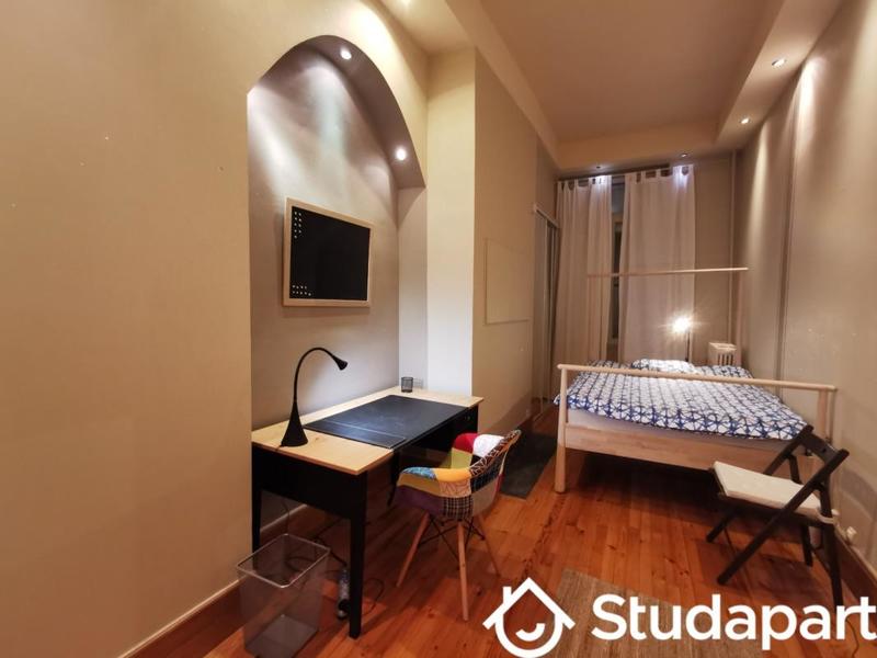 Chambre - 16 m² - 1 pièce