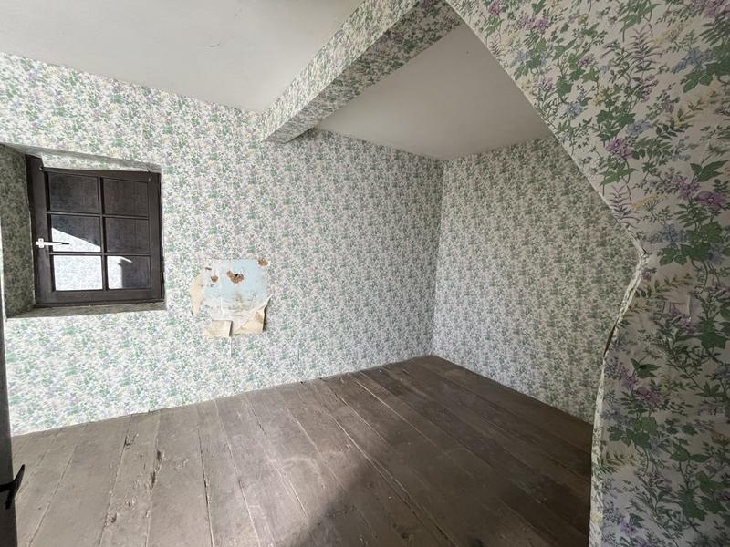 Maison traditionnelle - 183 m² - 10 pièces