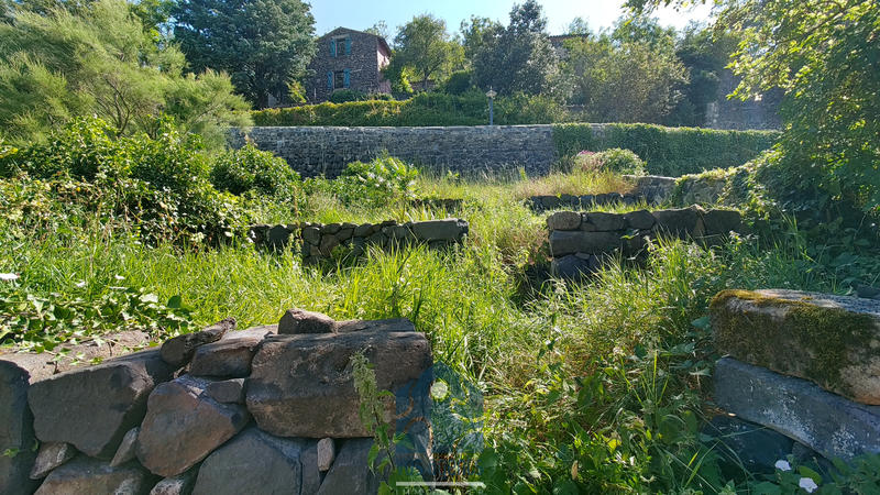 Maison - 300 m² - 7 pièces