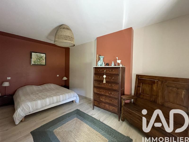 Maison - 189 m² - 6 pièces
