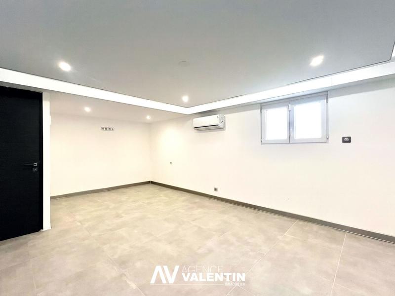 Maison - 151 m² - 7 pièces