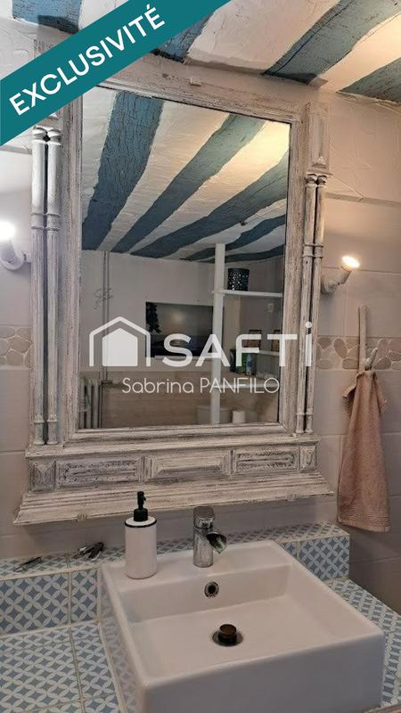 Maison - 200 m² - 9 pièces