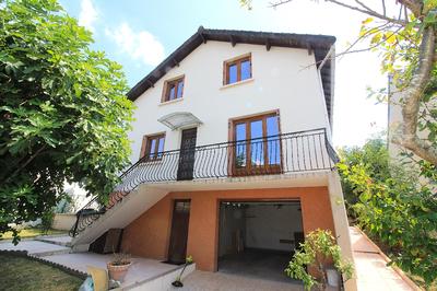 Maison - 112 m² - 6 pièces