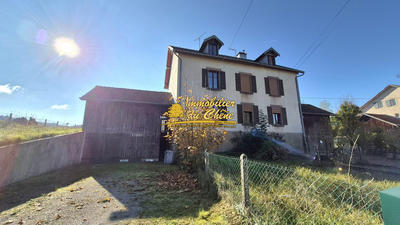 Maison - 96 m² - 7 pièces