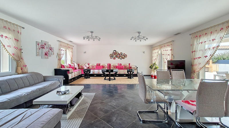 Villa - 175 m² - 5 pièces