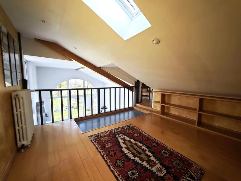 Maison - 145 m² - 8 pièces