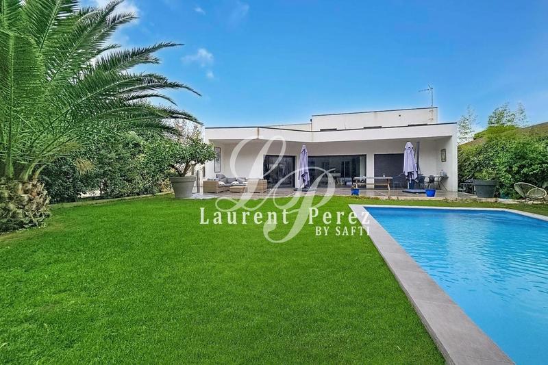 Maison - 175 m² - 6 pièces