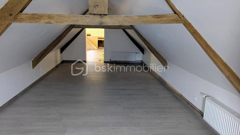 Corps de ferme - 250 m² - 8 pièces