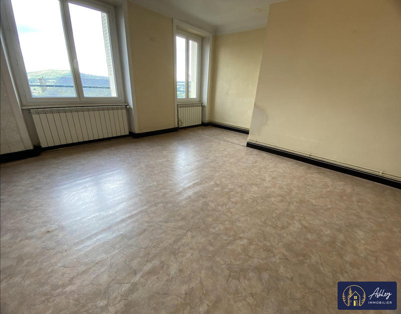 Maison - 139 m² - 7 pièces