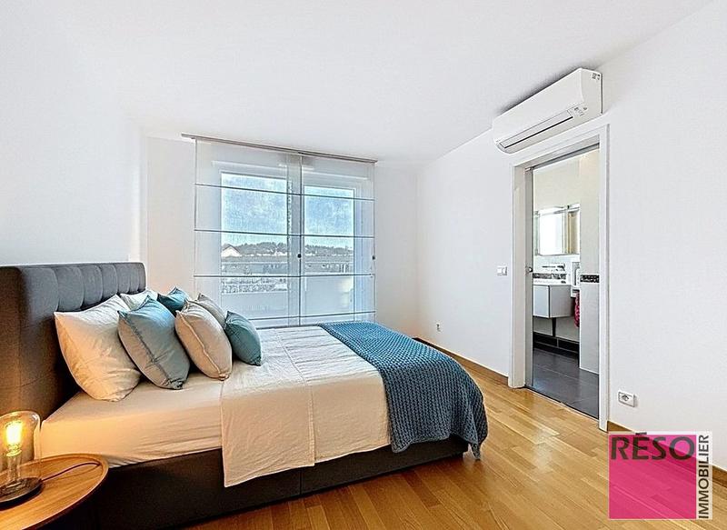 Appartement - 138 m² - 5 pièces