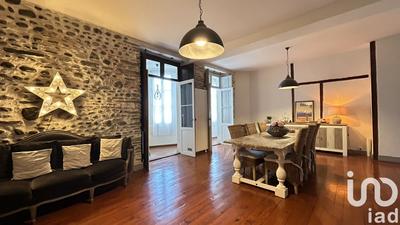 Appartement - 198 m² - 5 pièces