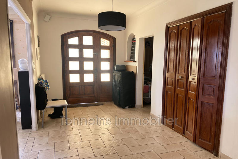 Maison - 257 m² - 6 pièces