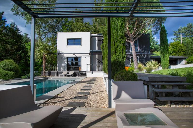 Maison d'architecte - 315 m² - 5 pièces