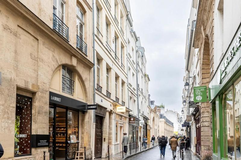 Studio - 30 m² - 2 pièces