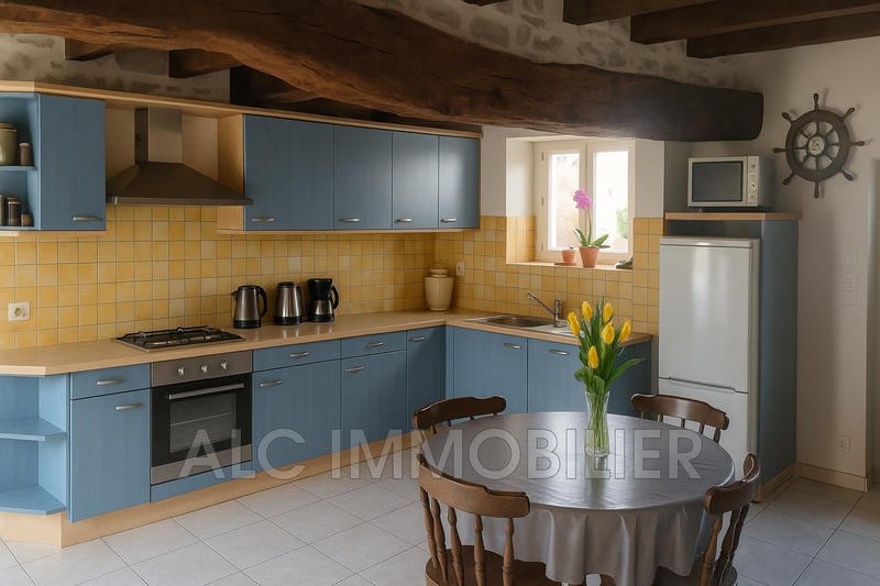 Maison - 289 m² - 9 pièces