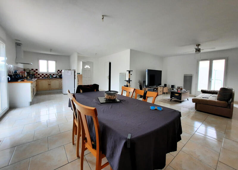 Maison - 110 m² - 4 pièces