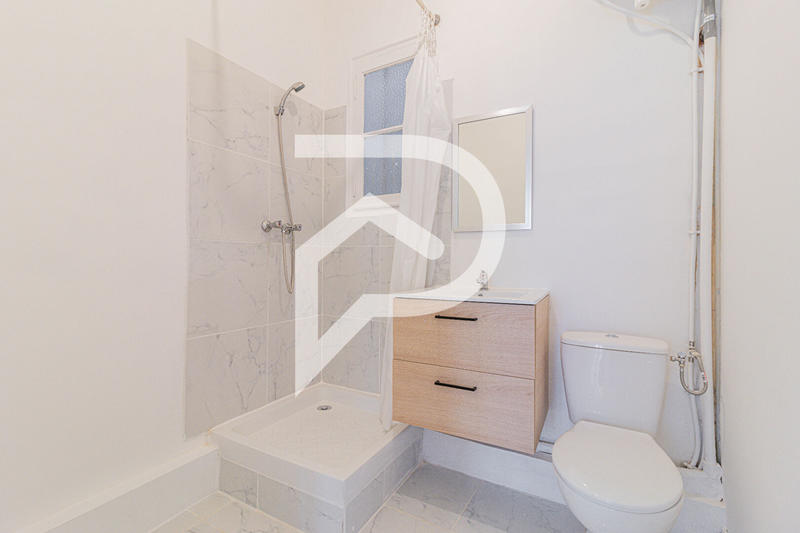 Appartement - 65 m² - 4 pièces