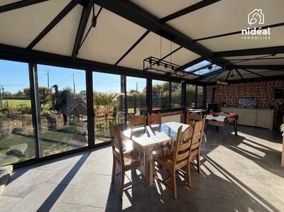 Maison - 196 m² - 6 pièces