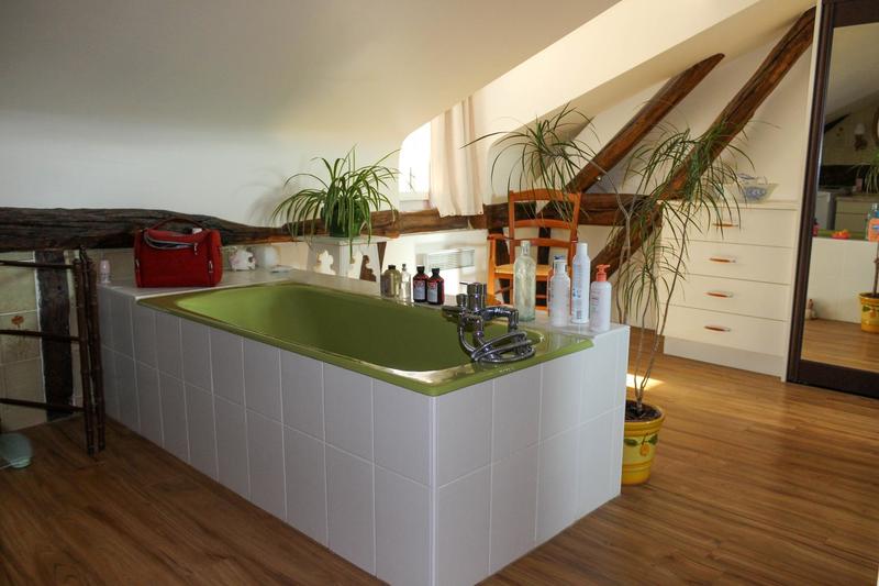 Maison - 215 m² - 7 pièces