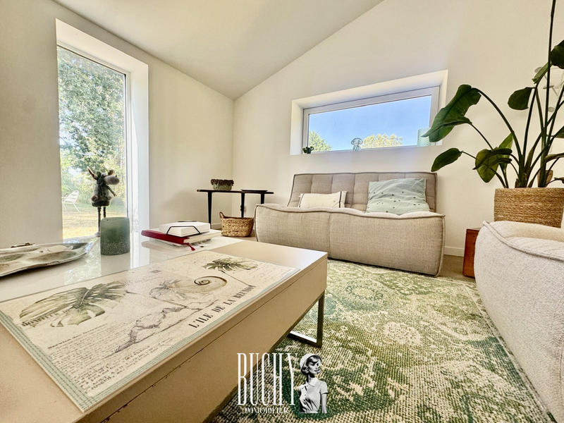 Maison - 159 m² - 5 pièces