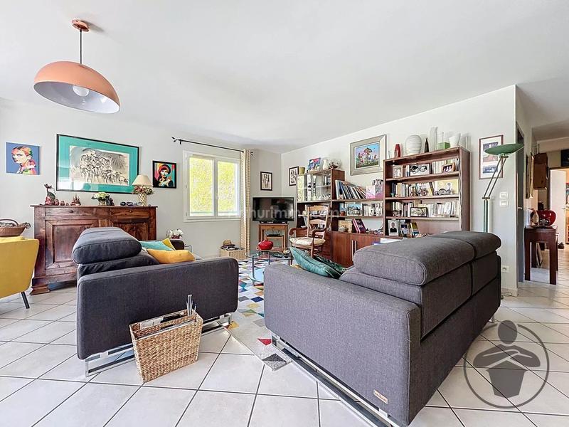 Maison - 151 m² - 6 pièces