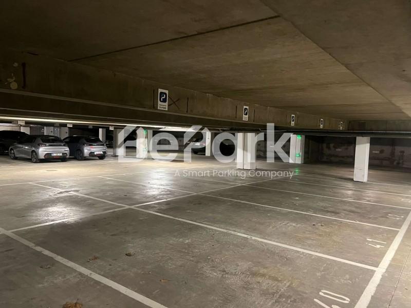 Parking - 10 m²