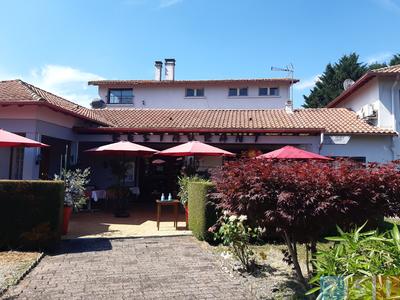 Immeuble de bureaux - 1 300 m² - 2 pièces