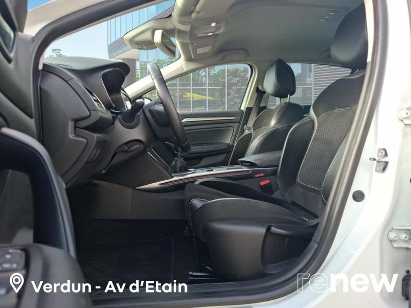 Renault Mégane IV Berline TCe 130 Energy Intens