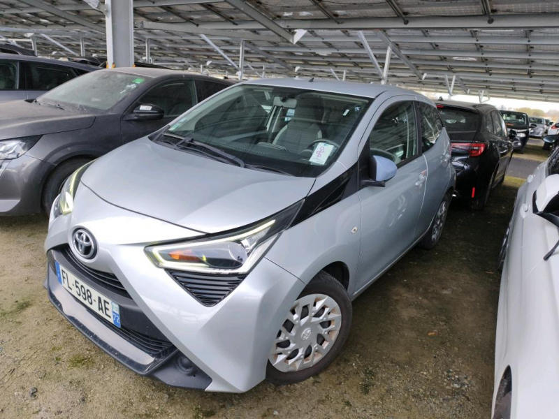 Toyota Aygo 1.0 Vtt i X Play 5 portes