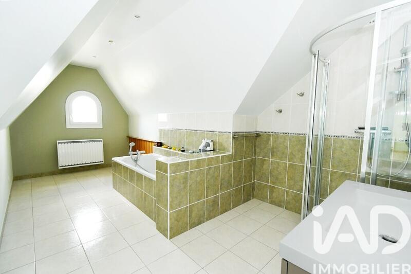 Maison - 164 m² - 6 pièces