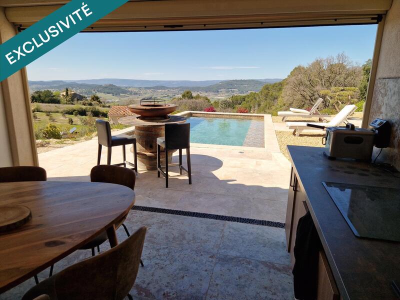 Maison - 180 m² - 6 pièces