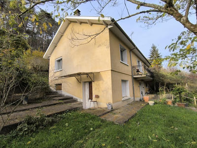 Maison - 127 m² - 6 pièces